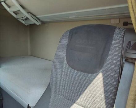 Красный Даф XF 105, объемом двигателя 12.9 л и пробегом 999 тыс. км за 15000 $, фото 8 на Automoto.ua