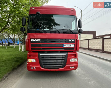 Червоний Даф XF 105, об'ємом двигуна 12.9 л та пробігом 970 тис. км за 27500 $, фото 36 на Automoto.ua