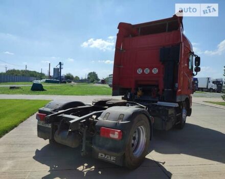 Красный Даф XF 105, объемом двигателя 12.9 л и пробегом 999 тыс. км за 15000 $, фото 4 на Automoto.ua