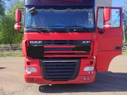 Даф XF 105 2010 в Житомире на Automoto.ua Красный Даф XF 105, объемом двигателя 12.9 л и пробегом 1 тыс. км за 12500 $, фото 1 на Automoto.ua