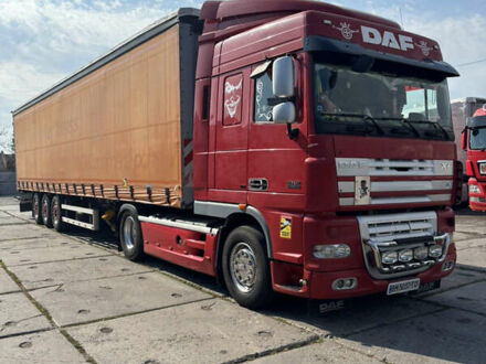 Даф XF 105 2011 в Измаиле на Automoto.ua Красный Даф XF 105, объемом двигателя 0 л и пробегом 100 тыс. км за 22500 $, фото 1 на Automoto.ua