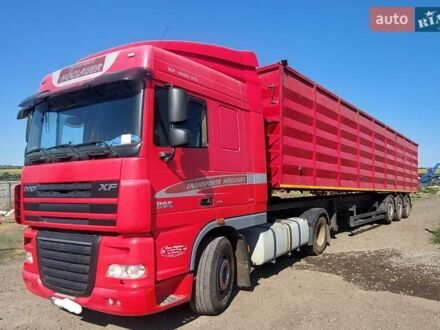 Даф XF 105 2012 в Никополе на Automoto.ua Красный Даф XF 105, объемом двигателя 12.9 л и пробегом 831 тыс. км за 16000 $, фото 1 на Automoto.ua