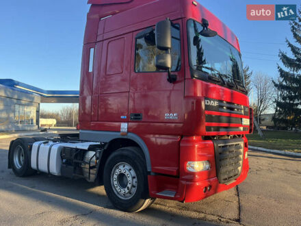 Даф XF 105 2013 в Ровно на Automoto.ua Красный Даф XF 105, объемом двигателя 12.9 л и пробегом 970 тыс. км за 27500 $, фото 1 на Automoto.ua