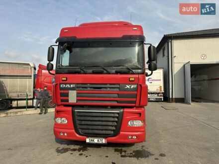 Червоний Даф XF 105, об'ємом двигуна 12.9 л та пробігом 850 тис. км за 18000 $, фото 1 на Automoto.ua