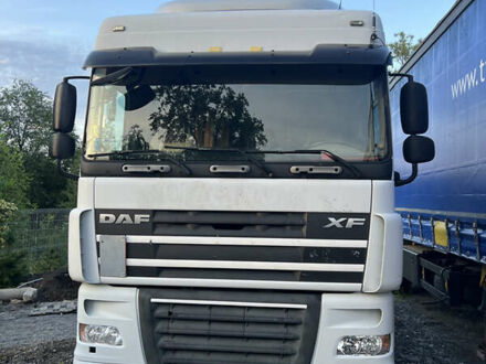 Даф XF 105 2008 в Житомире на Automoto.ua Даф XF 105, объемом двигателя 0 л и пробегом 940 тыс. км за 12400 $, фото 1 на Automoto.ua