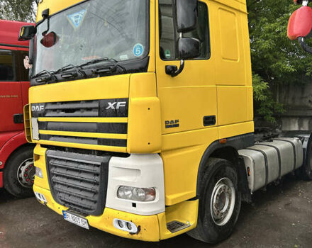 Желтый Даф XF 105, объемом двигателя 12.9 л и пробегом 800 тыс. км за 7900 $, фото 1 на Automoto.ua