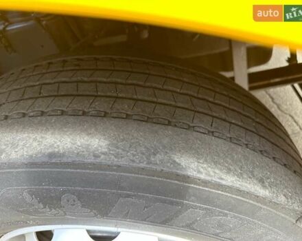 Желтый Даф XF 105, объемом двигателя 12.9 л и пробегом 1 тыс. км за 18500 $, фото 19 на Automoto.ua