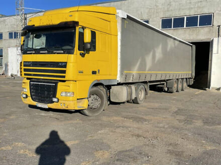 Даф XF 105 2007 в Кременчуге на Automoto.ua Желтый Даф XF 105, объемом двигателя 12.9 л и пробегом 700 тыс. км за 17000 $, фото 1 на Automoto.ua