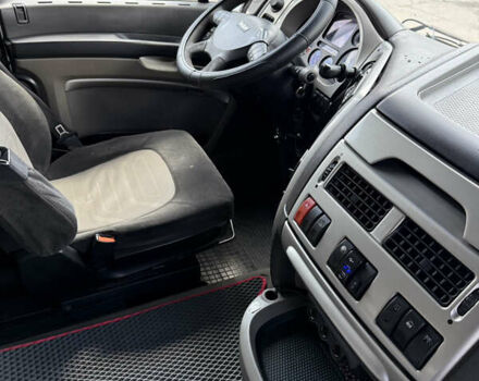 Серый Даф XF 105, объемом двигателя 12.9 л и пробегом 1 тыс. км за 13500 $, фото 4 на Automoto.ua
