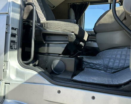 Серый Даф XF 105, объемом двигателя 12.9 л и пробегом 900 тыс. км за 13100 $, фото 9 на Automoto.ua