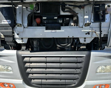 Серый Даф XF 105, объемом двигателя 12.9 л и пробегом 900 тыс. км за 13100 $, фото 12 на Automoto.ua