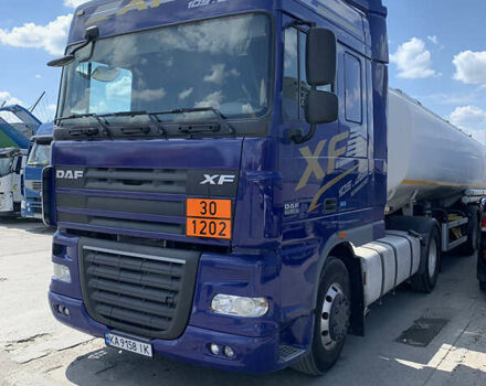 Синій Даф XF 105, об'ємом двигуна 12.91 л та пробігом 734 тис. км за 38000 $, фото 1 на Automoto.ua