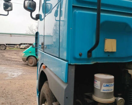 Синий Даф XF 105, объемом двигателя 12.9 л и пробегом 1000 тыс. км за 12000 $, фото 1 на Automoto.ua