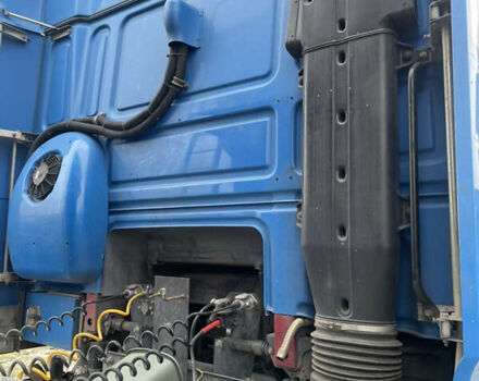 Синий Даф XF 105, объемом двигателя 12.9 л и пробегом 400 тыс. км за 10000 $, фото 11 на Automoto.ua