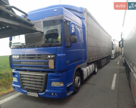 Синій Даф XF 105, об'ємом двигуна 12.9 л та пробігом 960 тис. км за 18000 $, фото 4 на Automoto.ua