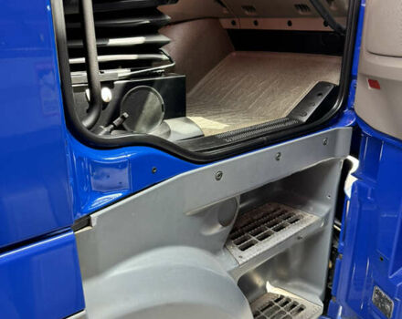 Синій Даф XF 105, об'ємом двигуна 12.9 л та пробігом 960 тис. км за 18000 $, фото 13 на Automoto.ua