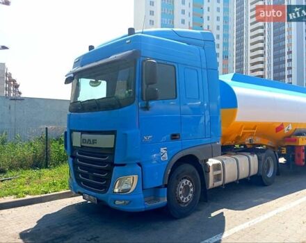 Синий Даф XF 105, объемом двигателя 12.9 л и пробегом 785 тыс. км за 22900 $, фото 1 на Automoto.ua