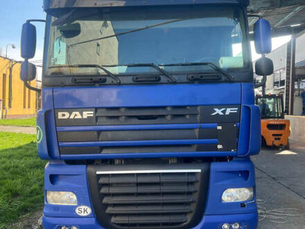 Даф XF 105 2013 у Ужгороді на Automoto.ua Синій Даф XF 105, об'ємом двигуна 0 л та пробігом 1 тис. км за 14200 $, фото 1 на Automoto.ua