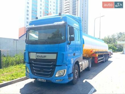 Даф XF 105 2015 в Киеве на Automoto.ua Синий Даф XF 105, объемом двигателя 12.9 л и пробегом 785 тыс. км за 32900 $, фото 1 на Automoto.ua