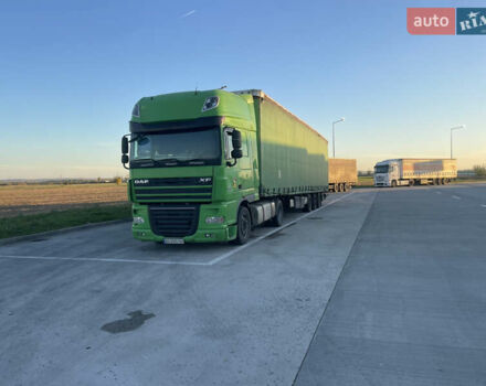 Зеленый Даф XF 105, объемом двигателя 12.9 л и пробегом 700 тыс. км за 12500 $, фото 1 на Automoto.ua