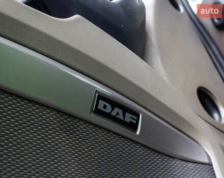 Зеленый Даф XF 105, объемом двигателя 12.9 л и пробегом 968 тыс. км за 11700 $, фото 32 на Automoto.ua