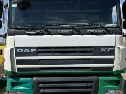 Зелений Даф XF 105, об'ємом двигуна 12.9 л та пробігом 900 тис. км за 27000 $, фото 1 на Automoto.ua