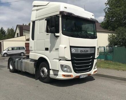 Белый Даф XF 106, объемом двигателя 12 л и пробегом 720 тыс. км за 18900 $, фото 1 на Automoto.ua