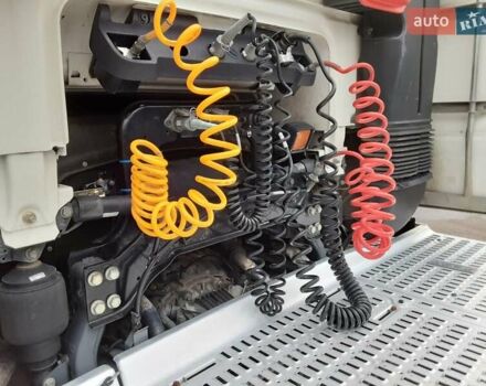 Белый Даф XF 106, объемом двигателя 12.9 л и пробегом 953 тыс. км за 19000 $, фото 3 на Automoto.ua