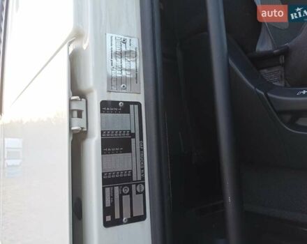 Белый Даф XF 106, объемом двигателя 12.96 л и пробегом 595 тыс. км за 13022 $, фото 4 на Automoto.ua