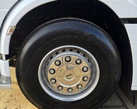 Белый Даф XF 106, объемом двигателя 12.9 л и пробегом 999 тыс. км за 18900 $, фото 10 на Automoto.ua