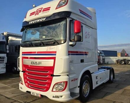 Белый Даф XF 106, объемом двигателя 12.9 л и пробегом 999 тыс. км за 18900 $, фото 1 на Automoto.ua