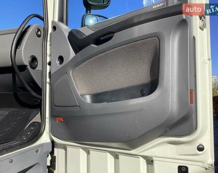 Білий Даф XF 106, об'ємом двигуна 12.9 л та пробігом 700 тис. км за 21500 $, фото 28 на Automoto.ua