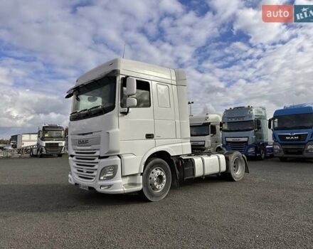 Белый Даф XF 106, объемом двигателя 12.9 л и пробегом 555 тыс. км за 25000 $, фото 1 на Automoto.ua