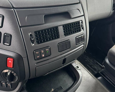 Білий Даф XF 106, об'ємом двигуна 12.9 л та пробігом 657 тис. км за 32000 $, фото 18 на Automoto.ua