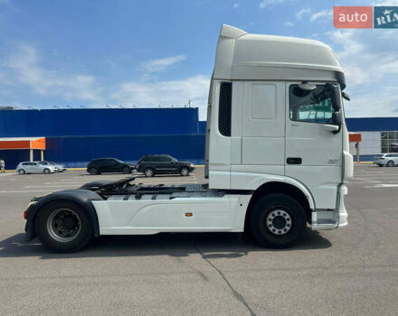 Белый Даф XF 106, объемом двигателя 0 л и пробегом 595 тыс. км за 24999 $, фото 2 на Automoto.ua