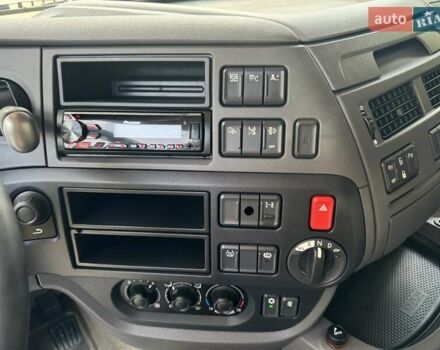 Білий Даф XF 106, об'ємом двигуна 12.9 л та пробігом 638 тис. км за 33500 $, фото 84 на Automoto.ua