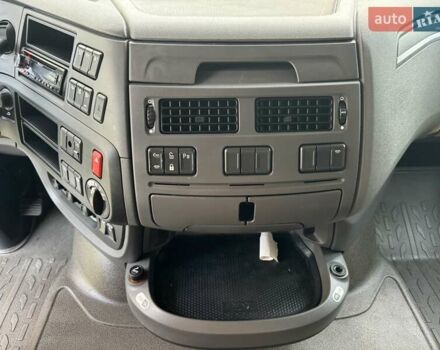 Білий Даф XF 106, об'ємом двигуна 12.9 л та пробігом 638 тис. км за 33500 $, фото 87 на Automoto.ua