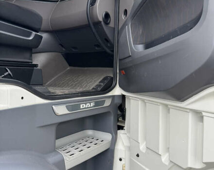 Білий Даф XF 106, об'ємом двигуна 12.9 л та пробігом 609 тис. км за 33800 $, фото 47 на Automoto.ua