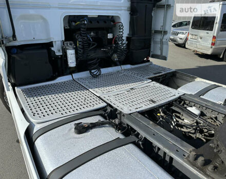 Белый Даф XF 106, объемом двигателя 12.9 л и пробегом 840 тыс. км за 33000 $, фото 18 на Automoto.ua