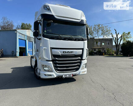 Белый Даф XF 106, объемом двигателя 12.9 л и пробегом 840 тыс. км за 33000 $, фото 6 на Automoto.ua