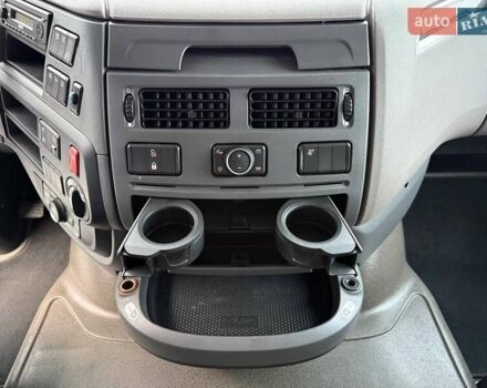 Белый Даф XF 106, объемом двигателя 12.9 л и пробегом 500 тыс. км за 35999 $, фото 103 на Automoto.ua