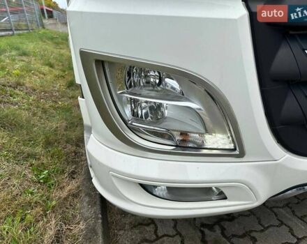 Білий Даф XF 106, об'ємом двигуна 12.9 л та пробігом 464 тис. км за 42101 $, фото 2 на Automoto.ua