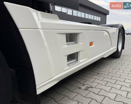 Белый Даф XF 106, объемом двигателя 12.9 л и пробегом 500 тыс. км за 35999 $, фото 32 на Automoto.ua