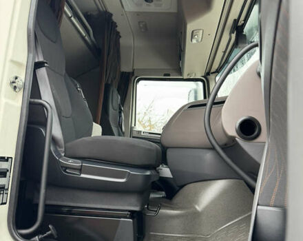 Белый Даф XF 106, объемом двигателя 12.9 л и пробегом 407 тыс. км за 39900 $, фото 17 на Automoto.ua