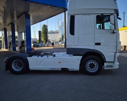 Белый Даф XF 106, объемом двигателя 12.9 л и пробегом 450 тыс. км за 45901 $, фото 2 на Automoto.ua