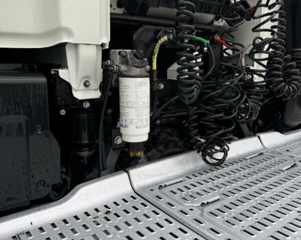 Белый Даф XF 106, объемом двигателя 12.9 л и пробегом 407 тыс. км за 39900 $, фото 12 на Automoto.ua