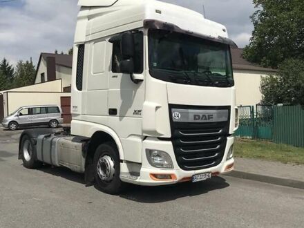 Белый Даф XF 106, объемом двигателя 12.6 л и пробегом 720 тыс. км за 15950 $, фото 1 на Automoto.ua