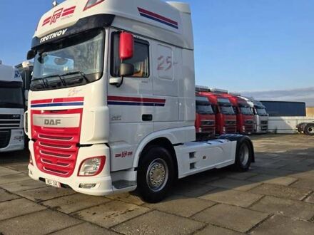 Білий Даф XF 106, об'ємом двигуна 12.9 л та пробігом 999 тис. км за 18900 $, фото 1 на Automoto.ua