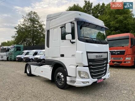 Даф XF 106 2015 в Хусте на Automoto.ua Белый Даф XF 106, объемом двигателя 12.9 л и пробегом 1 тыс. км за 19500 $, фото 1 на Automoto.ua