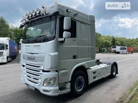 Даф XF 106 2015 в Хусте на Automoto.ua Белый Даф XF 106, объемом двигателя 0 л и пробегом 645 тыс. км за 25000 $, фото 1 на Automoto.ua
